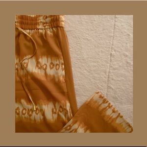 mustard & cream tie dye flowy pants !